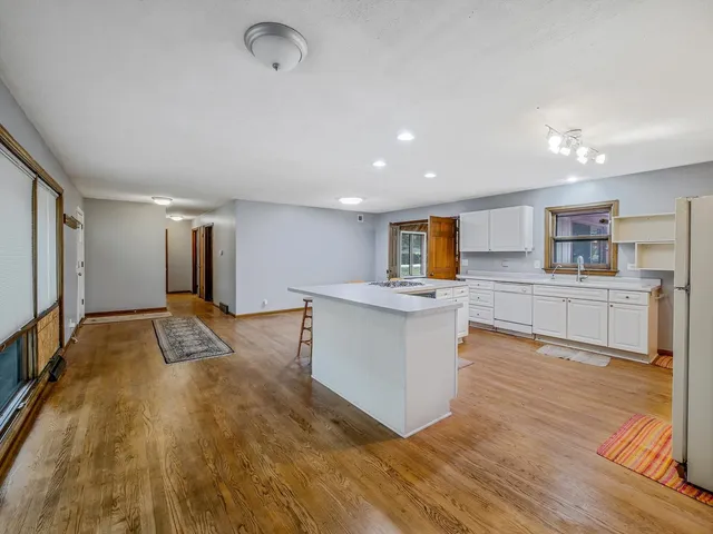 $394,000 | 25171 Virginia Avenue, Lake Zurich, IL 60047