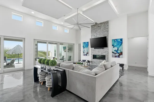 $1,600,000 | 24802 Caliza Terrace, Boerne, TX 78006