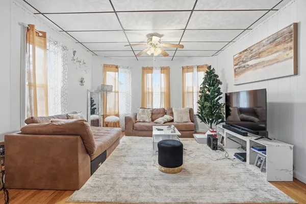 $950,000 | 83 Canterbury Street, Worcester, MA 01603