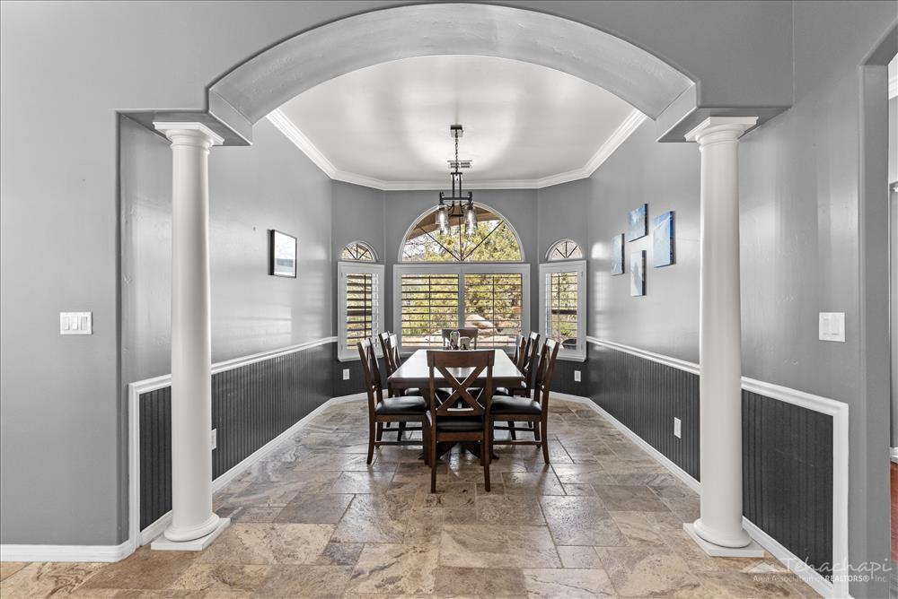 26050 Cumberland Road Tehachapi, CA 93561 - Photo 9 of 68 Gallery Image 9