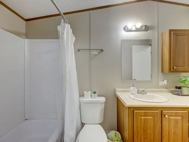 $224,900 | 230 Gato Road, Cedar Creek, TX 78612