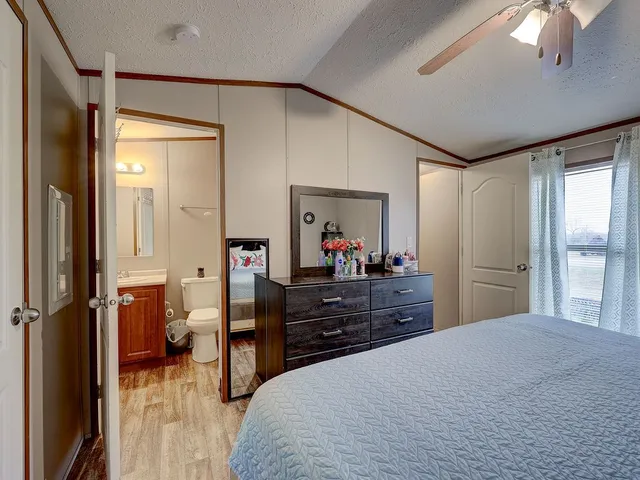 $224,900 | 230 Gato Road, Cedar Creek, TX 78612