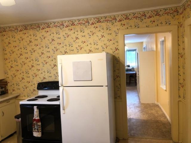 610 South Roth Street Reed City, MI 49677 - Photo 12 of 48 IMG_6001