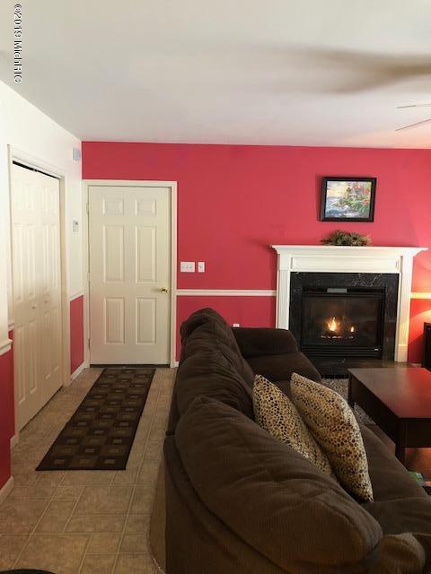 610 South Roth Street Reed City, MI 49677 - Photo 38 of 48 IMG_6033