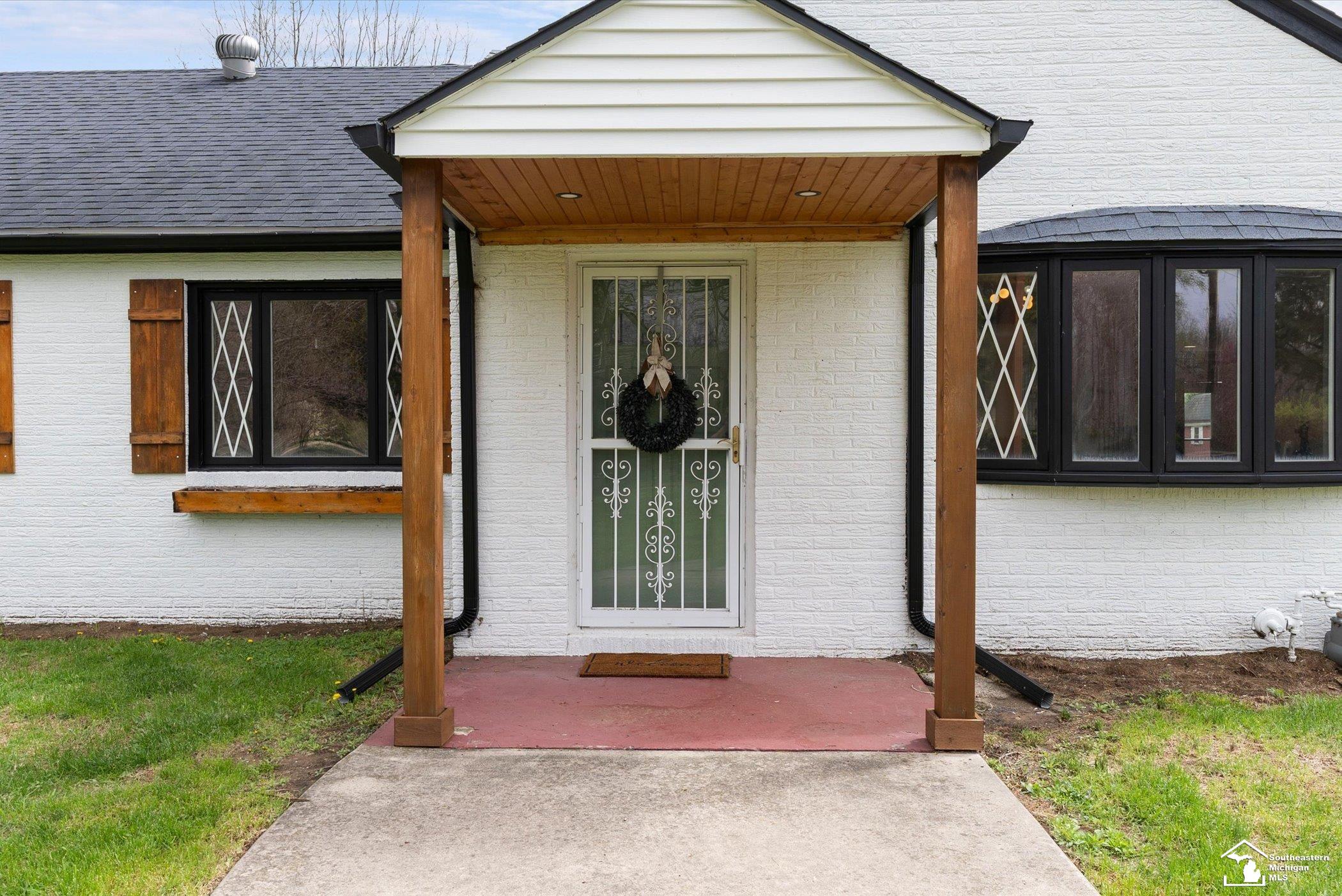 6053 Douglas Road Ida, MI 48140 - Photo 5 of 53 Gallery Image 5