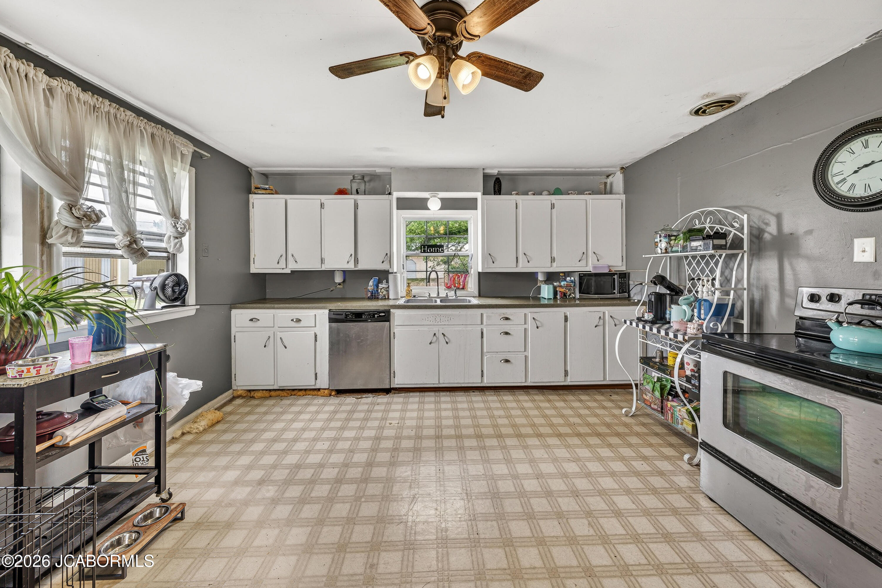 10206 State Rte 52 Versailles, MO 65084 - Photo 49 of 74