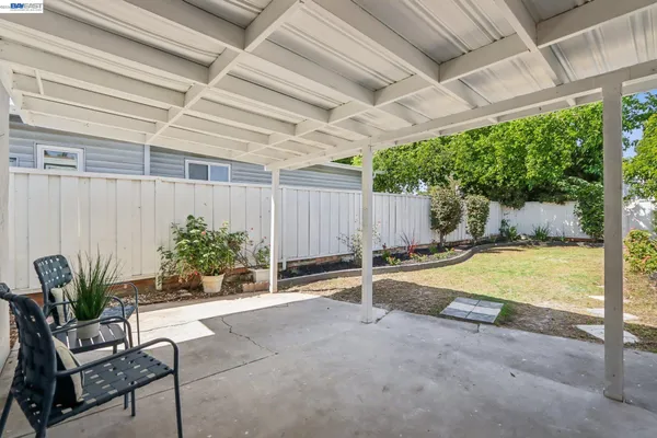 $1,100,000 | 238 Bluebird Avenue, Livermore, CA 94551