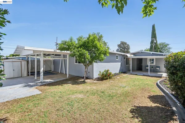 $1,100,000 | 238 Bluebird Avenue, Livermore, CA 94551