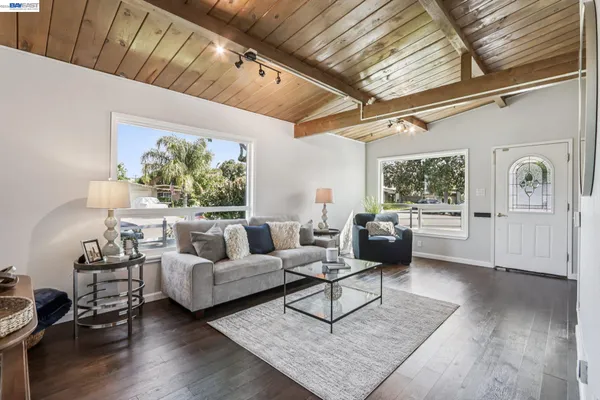 $1,100,000 | 238 Bluebird Avenue, Livermore, CA 94551