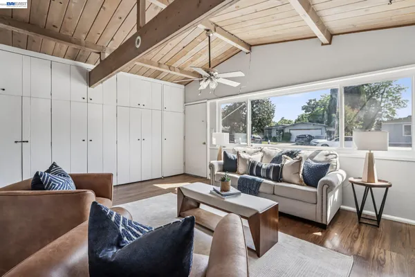 $1,100,000 | 238 Bluebird Avenue, Livermore, CA 94551