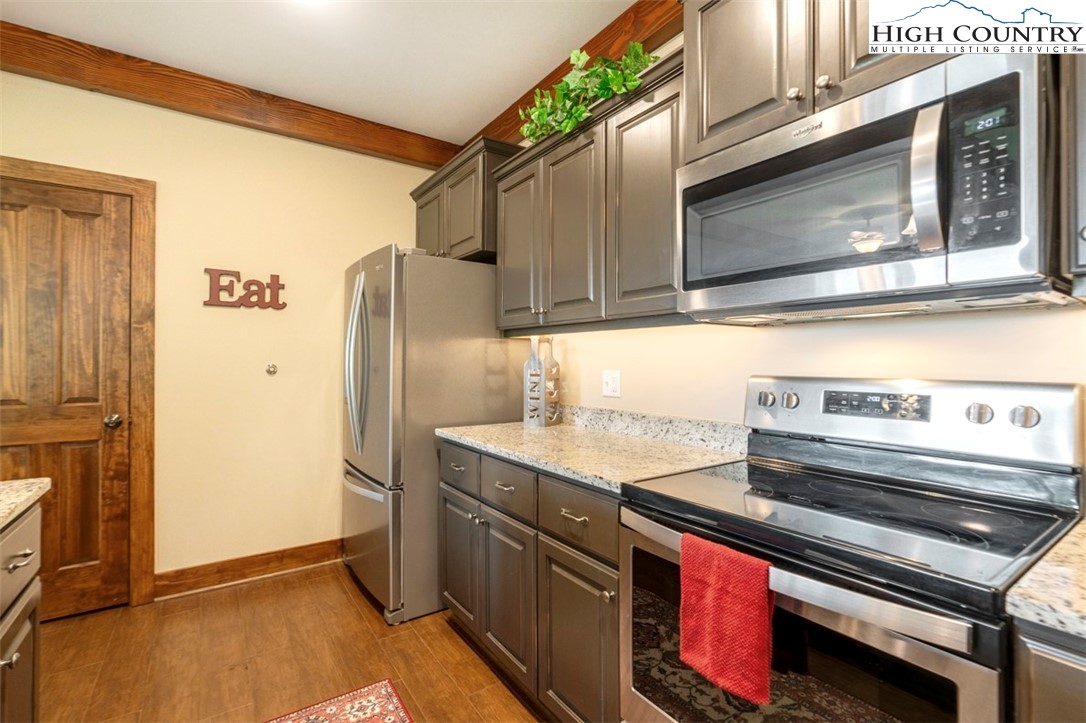 119 Falcon Trace, Unit C111 Boone, NC 28607 - Photo 8 of 40 Gallery Image 8