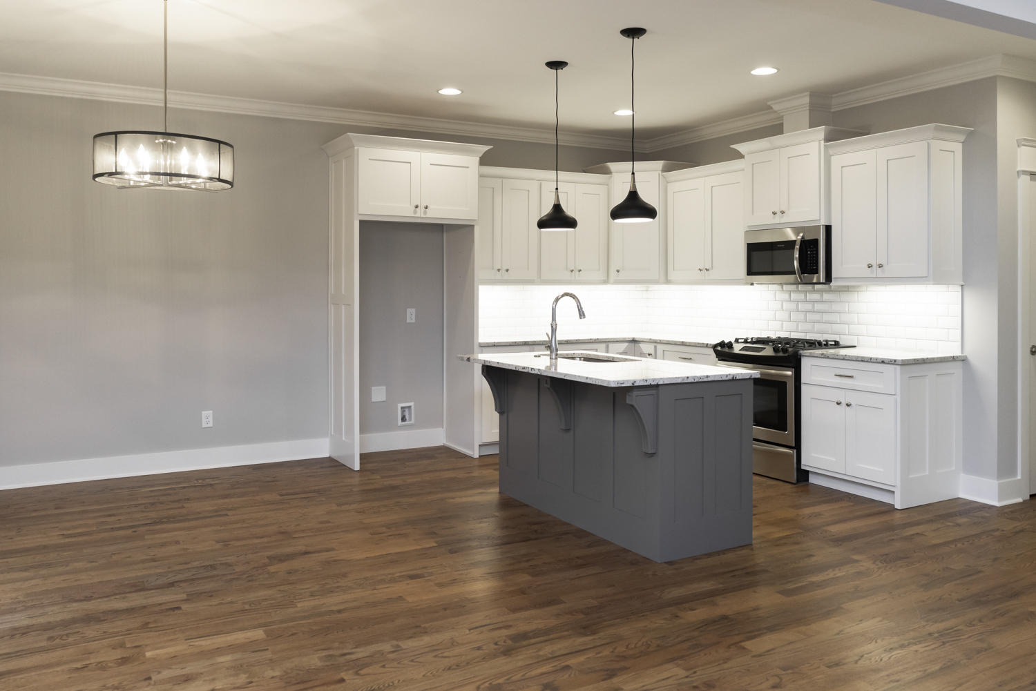 9279 Bill Reed Road, Unit 3 Ooltewah, TN 37363 - Photo 13 of 70 Kitchen