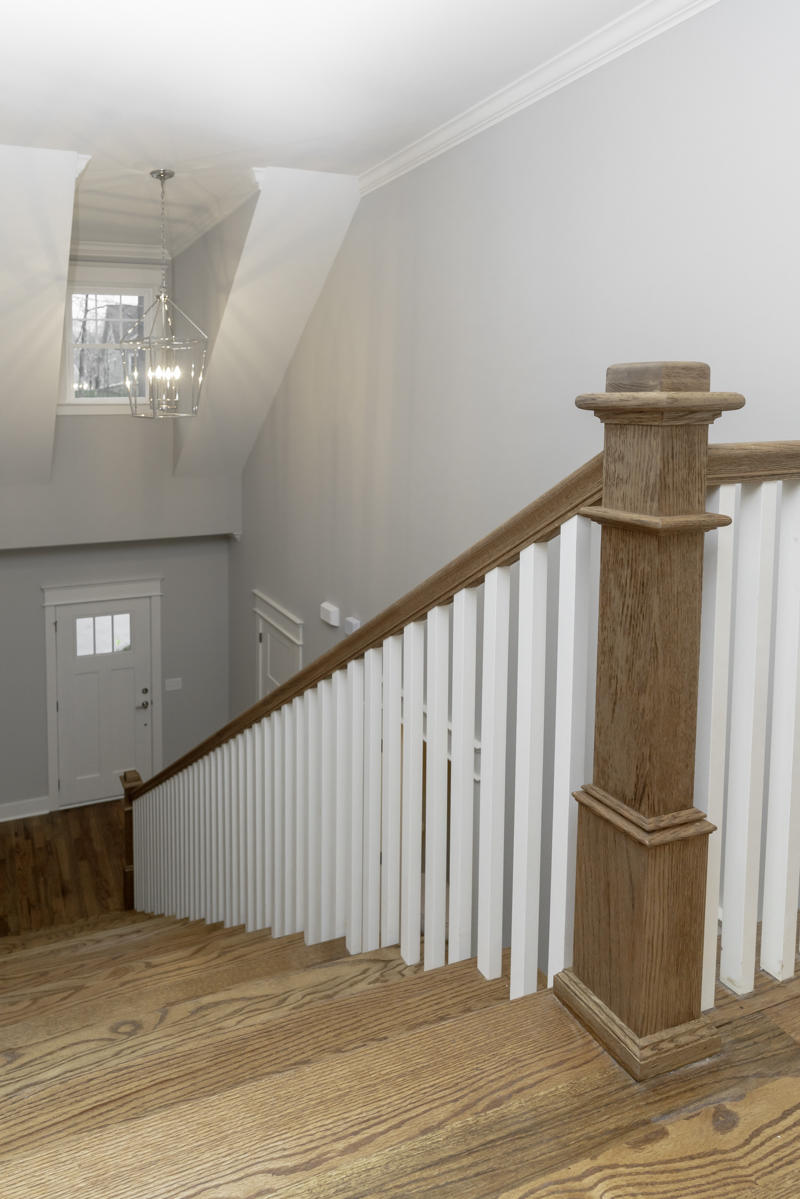 9279 Bill Reed Road, Unit 3 Ooltewah, TN 37363 - Photo 46 of 70 Stairs