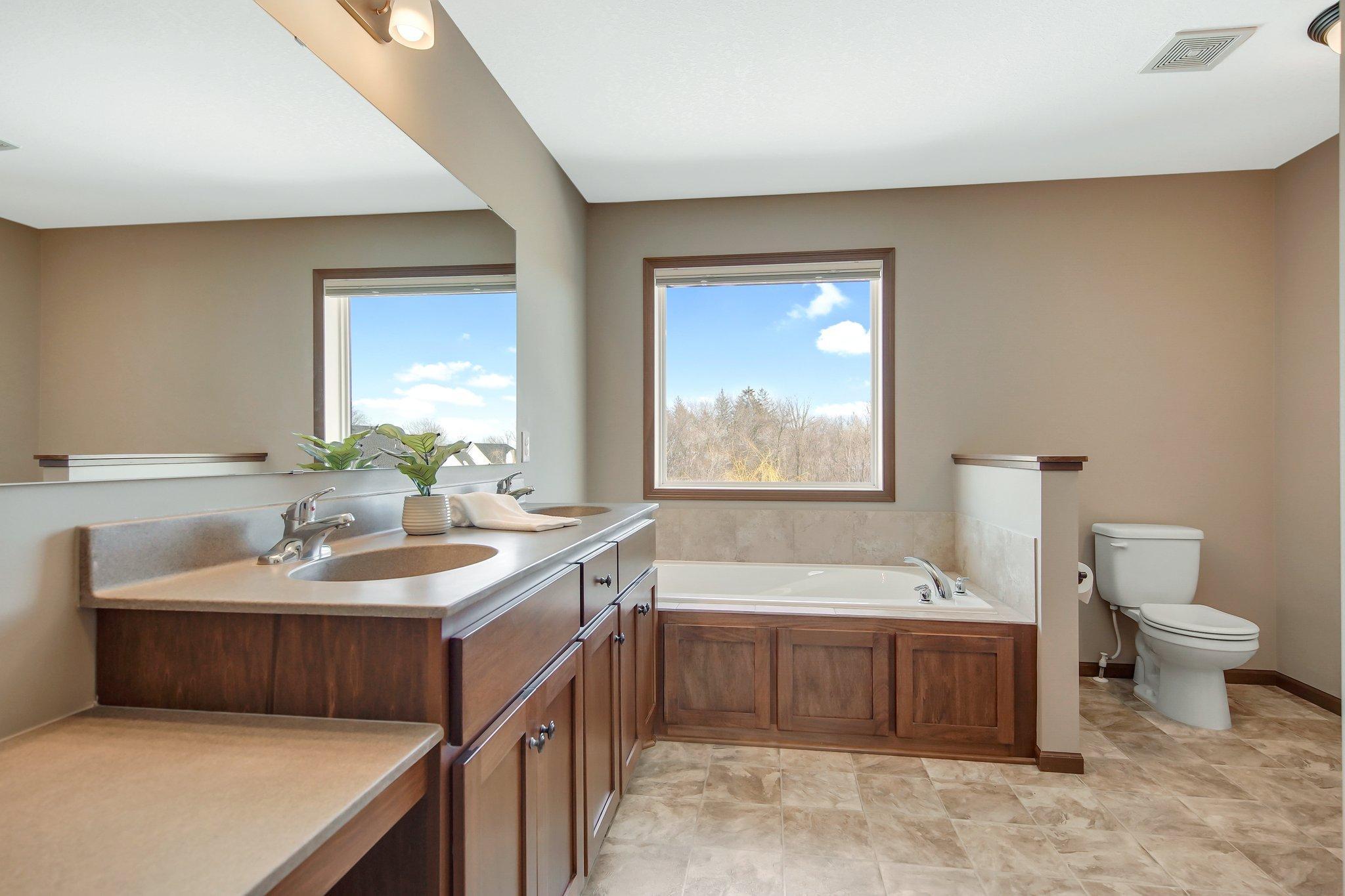 2244 Woodlyn Ridge Court Mound, MN 55364 - Photo 19 of 40