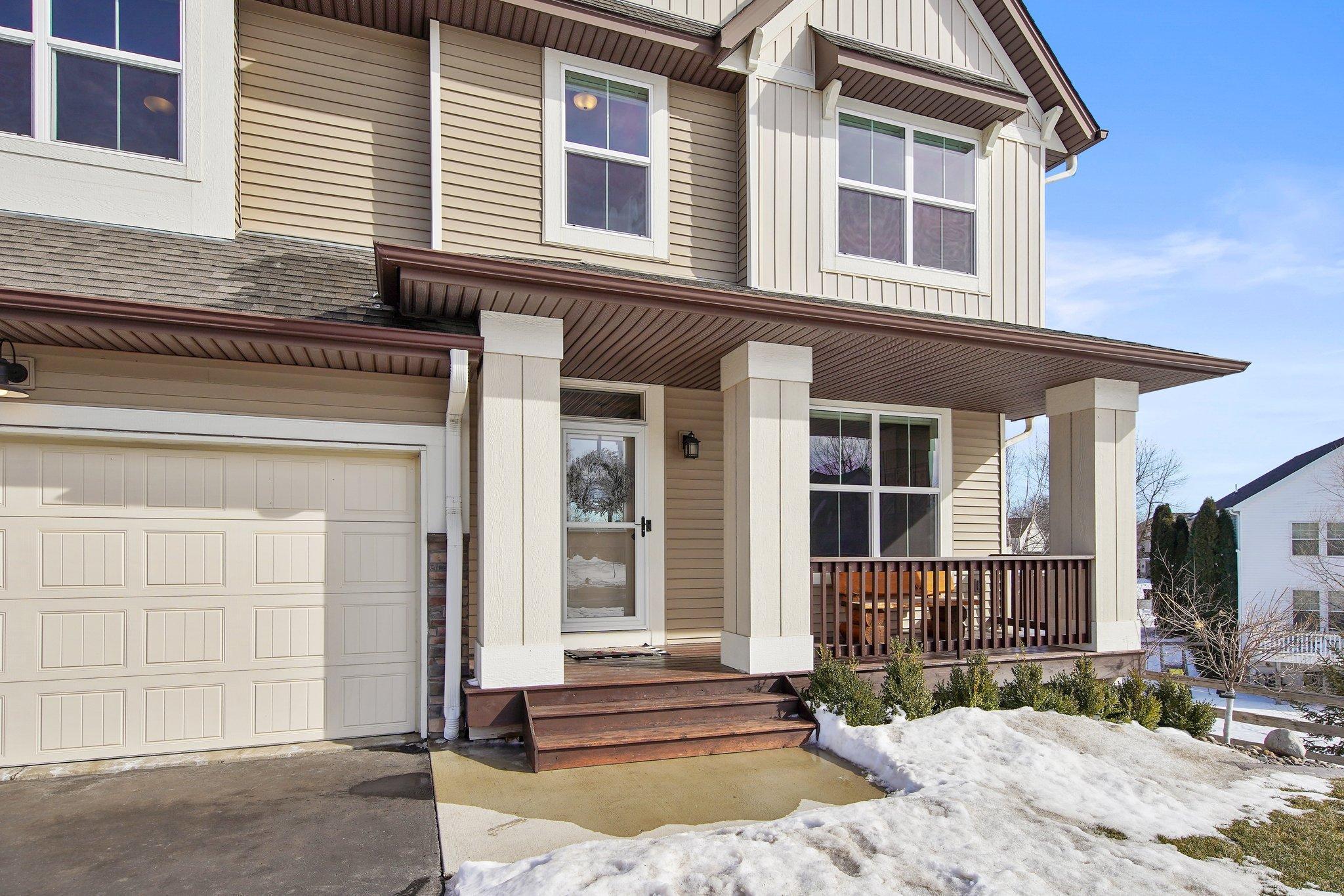 2244 Woodlyn Ridge Court Mound, MN 55364 - Photo 2 of 40