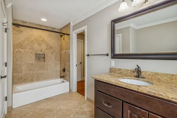 $999,900 | 5140 Highway 52 West, Lafayette, TN 37083