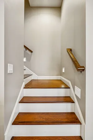 $999,900 | 5140 Highway 52 West, Lafayette, TN 37083