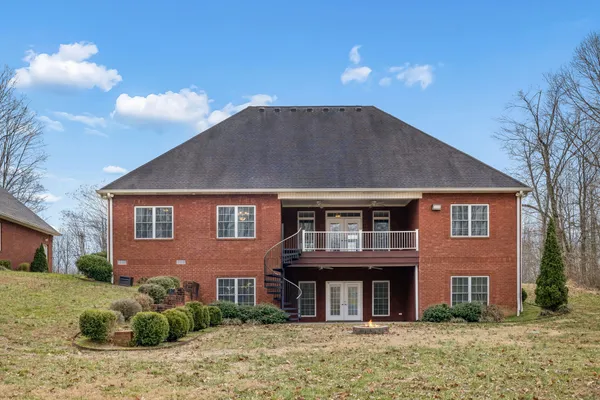 $999,900 | 5140 Highway 52 West, Lafayette, TN 37083