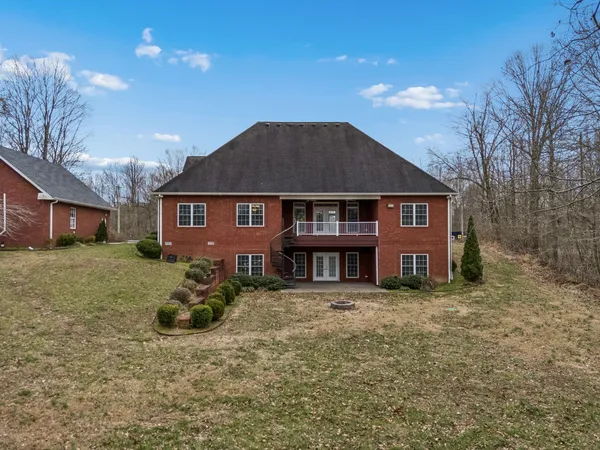 $999,900 | 5140 Highway 52 West, Lafayette, TN 37083