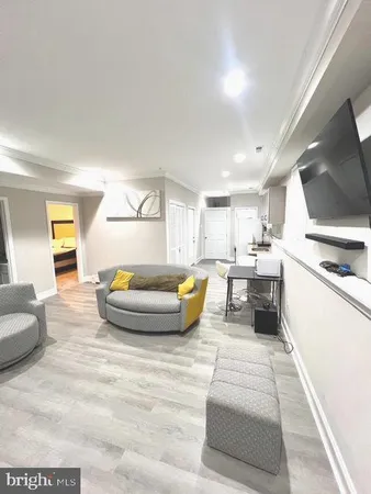 $379,000 | 922 Abel Avenue, Capitol Heights, MD 20743