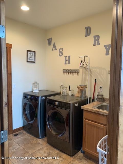 339 Faas Ranch Road New Castle, CO 81647 - Photo 6 of 15 porter6