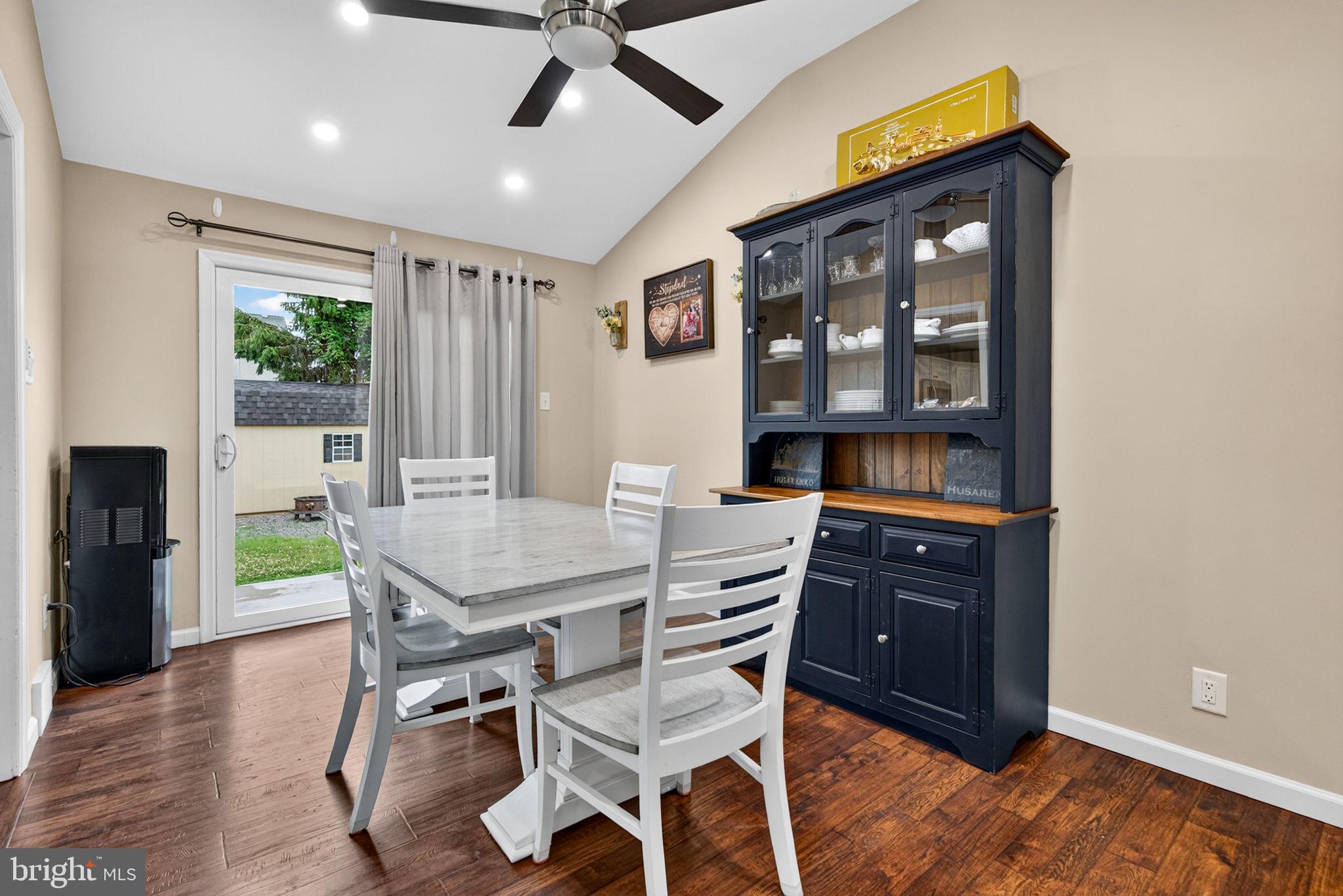224 Redfern Street Hamilton, NJ 08610 - Photo 7 of 28