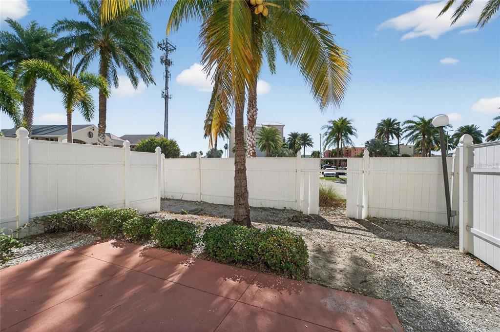 19417 Gulf Boulevard, Unit F110 Indian Rocks Beach, FL 33785 - Photo 29 of 94