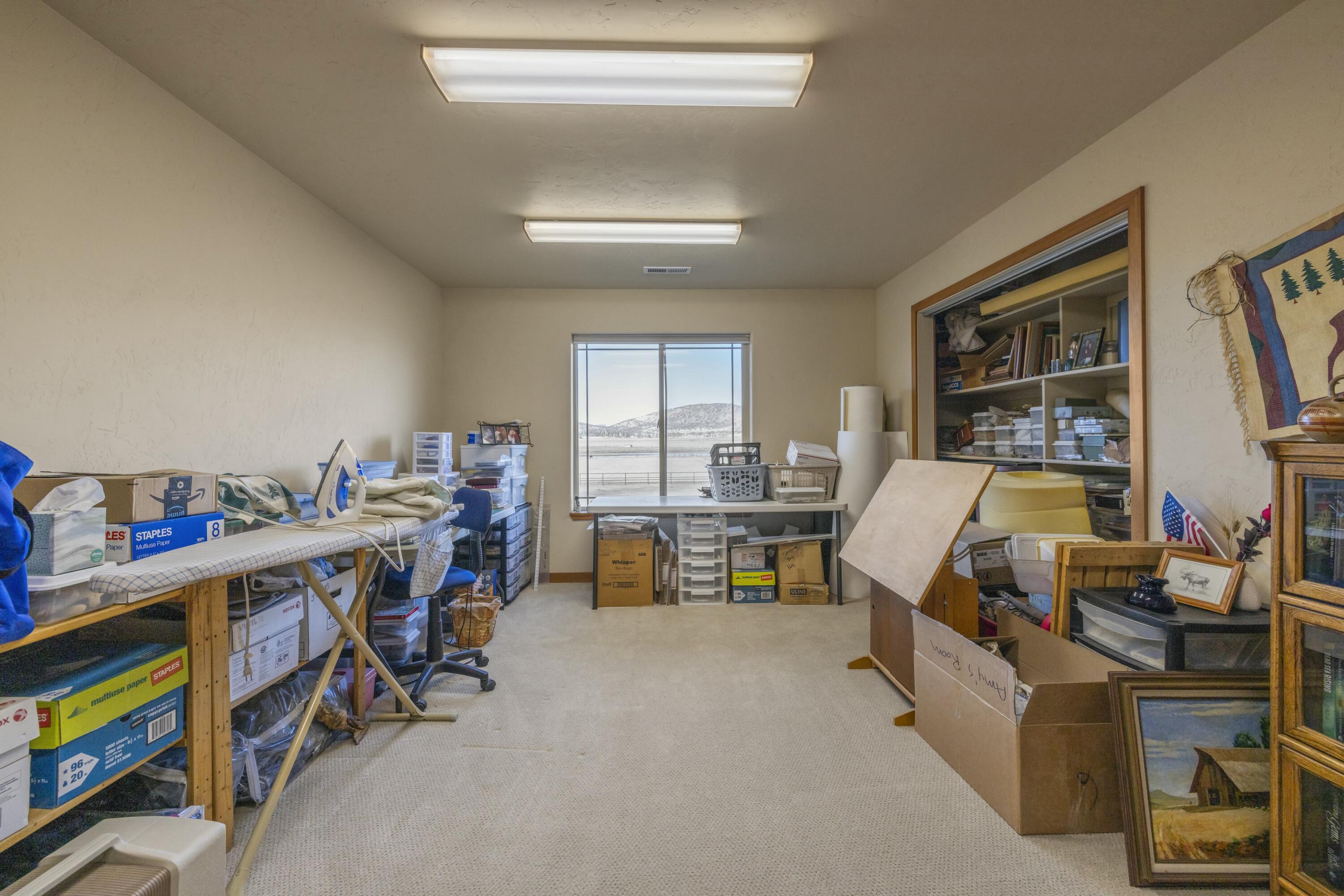 11251 Crystal Springs Road Klamath Falls, OR 97603 - Photo 31 of 64 upstairs room