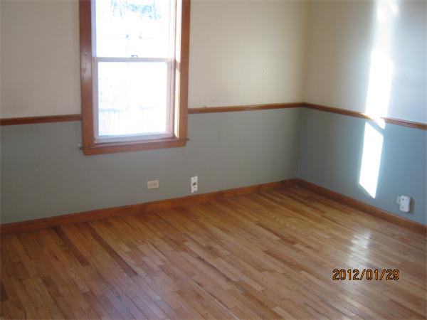 18 Burnside Street Salem, MA 01970 - Photo 5 of 12