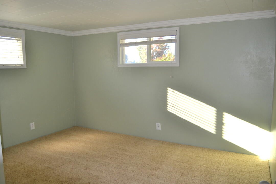 2911 Leonard Road Grants Pass, OR 97527 - Photo 12 of 23 DSC_1363