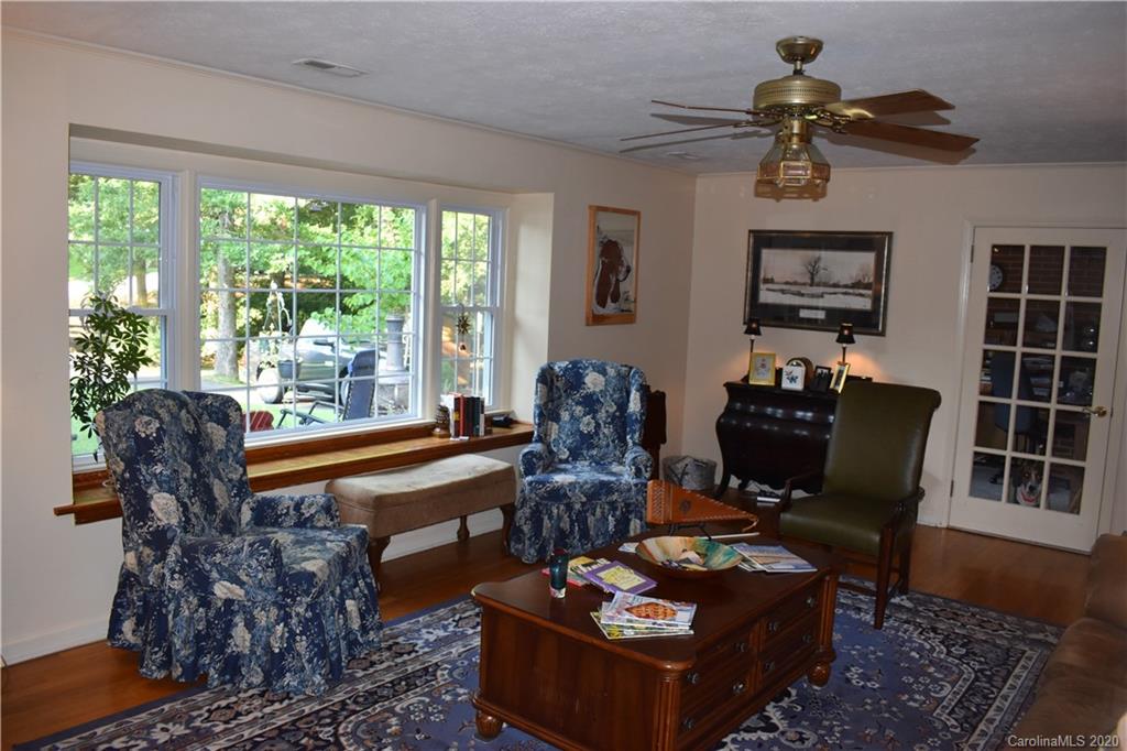 479 Landis Road Marion, NC 28752 - Photo 2 of 48 Gallery Image 2