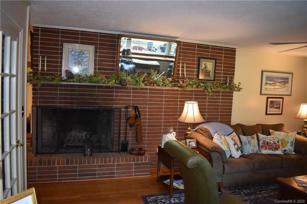 479 Landis Road Marion, NC 28752 - Photo 3 of 48 Gallery Image 3