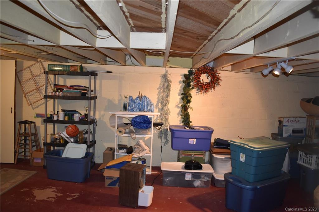 479 Landis Road Marion, NC 28752 - Photo 36 of 48 Gallery Image 36