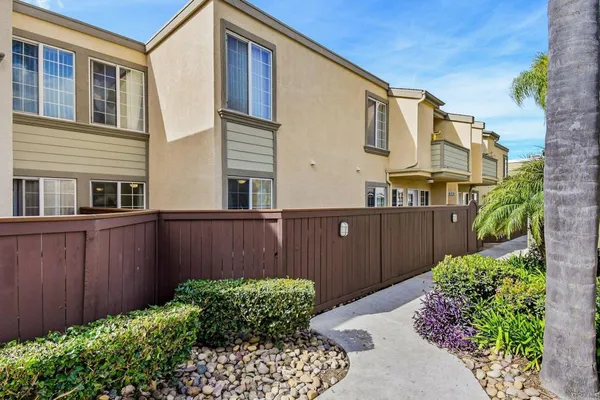 $599,000 | 5402 Balboa Arms Drive, Unit 338, San Diego, CA 92117