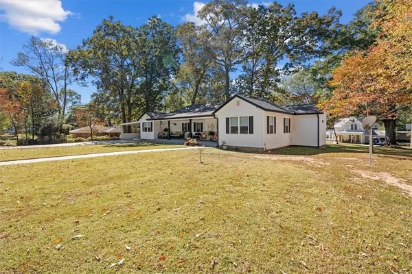 $415,000 | 262 Bowdon Street, Tallapoosa, GA 30176