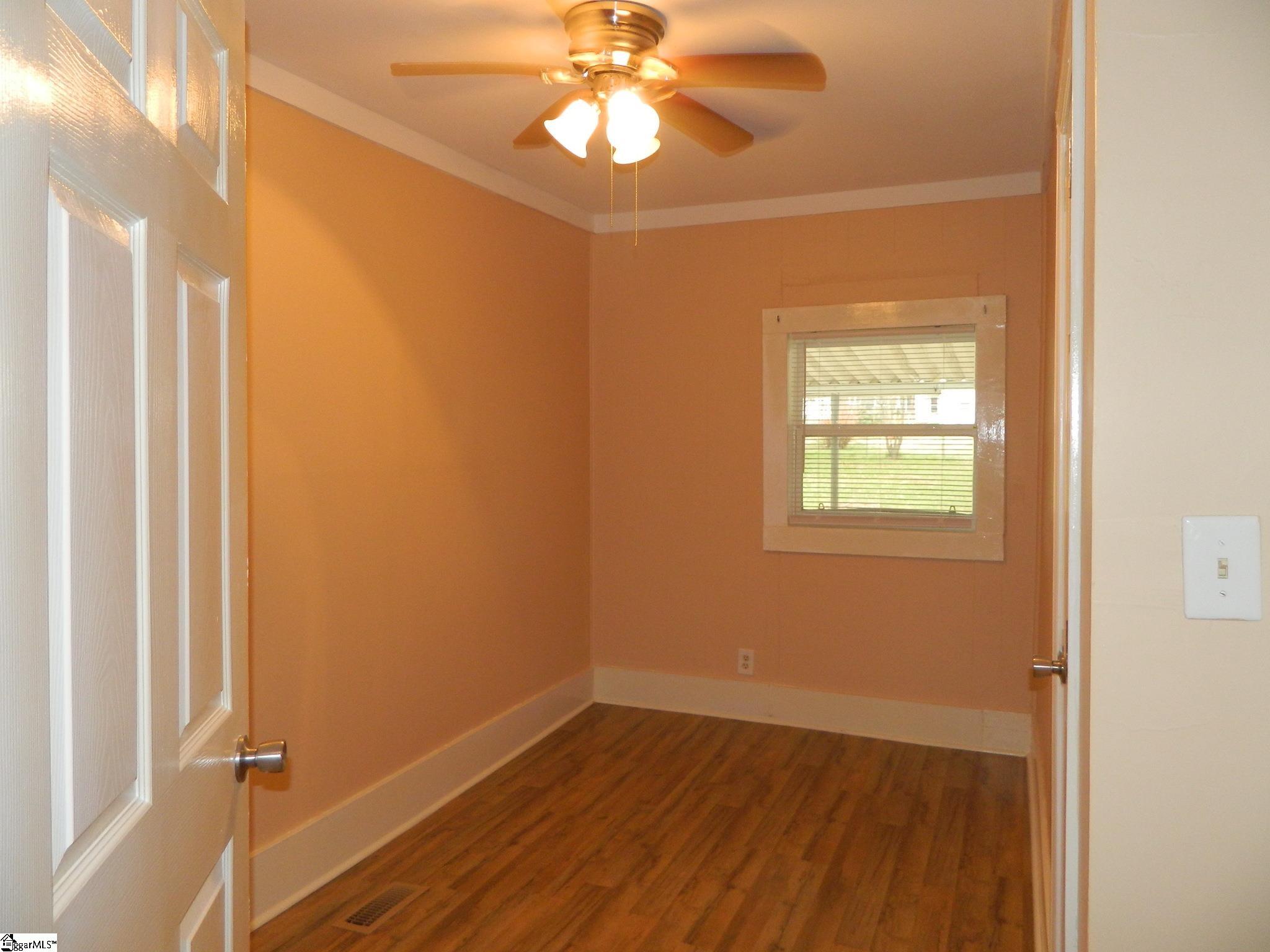 305 Drake Circle Anderson, SC 29624 - Photo 13 of 24 Gallery Image 13