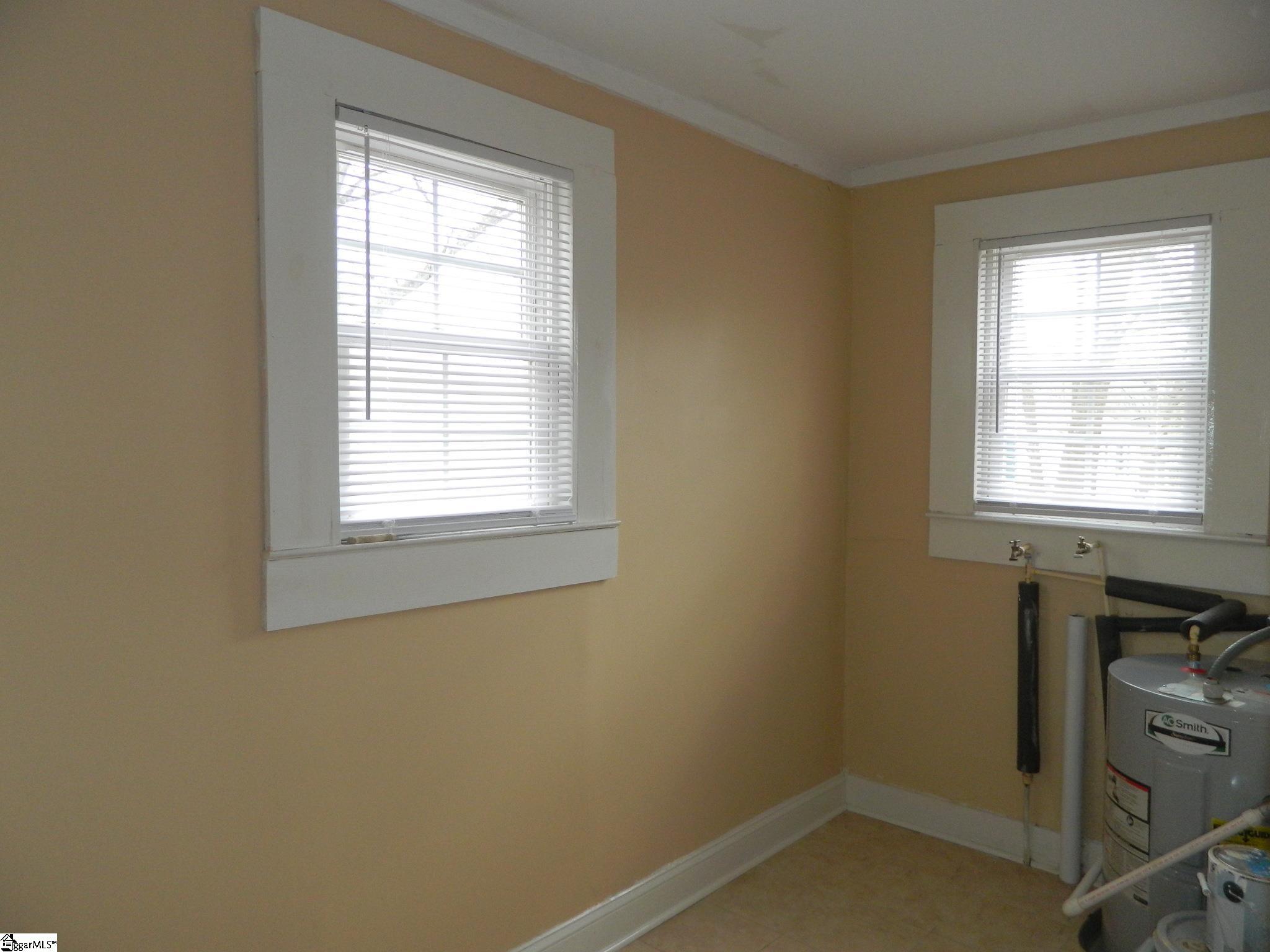 305 Drake Circle Anderson, SC 29624 - Photo 18 of 24 Gallery Image 18