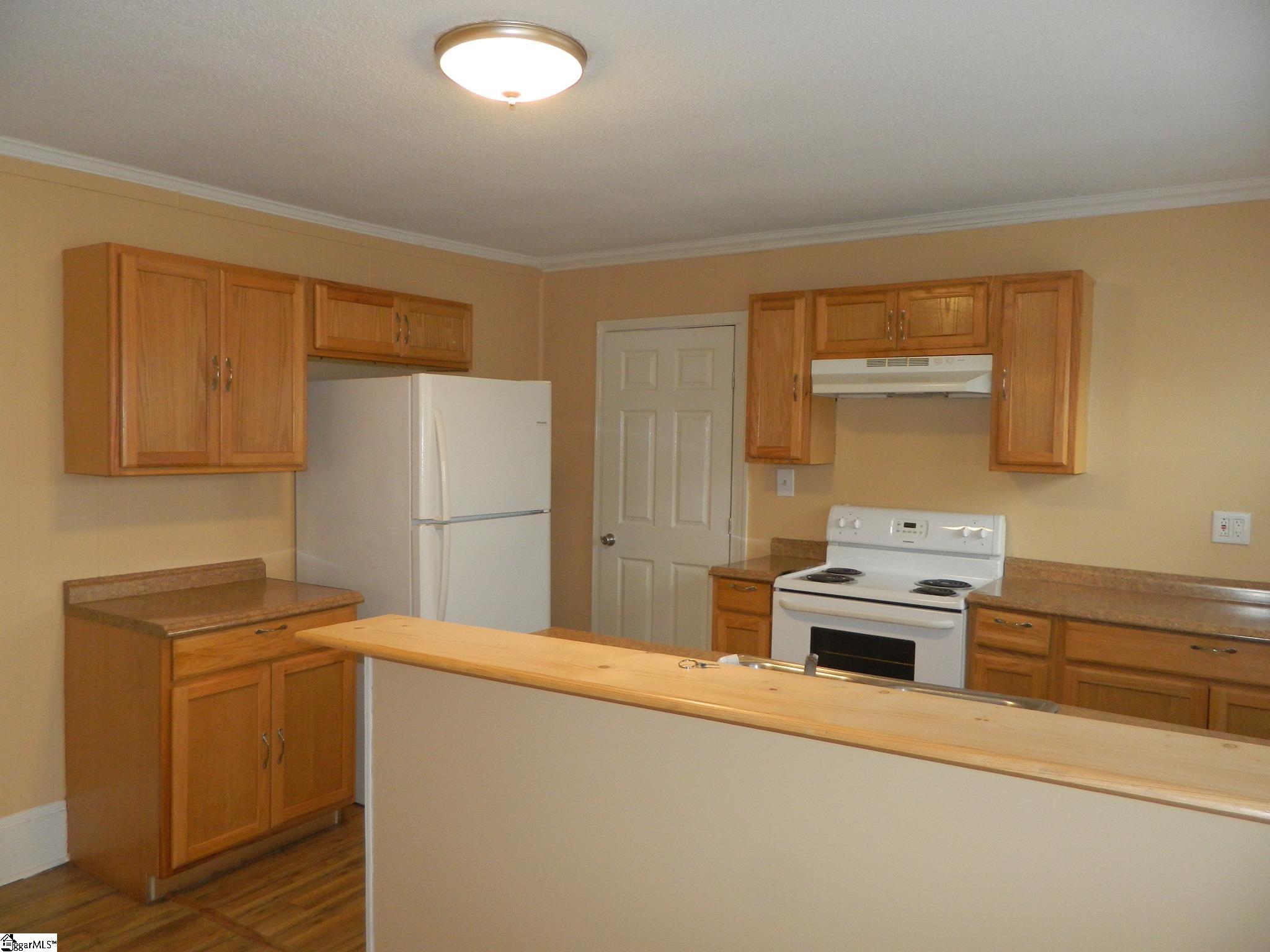 305 Drake Circle Anderson, SC 29624 - Photo 8 of 24 Gallery Image 8