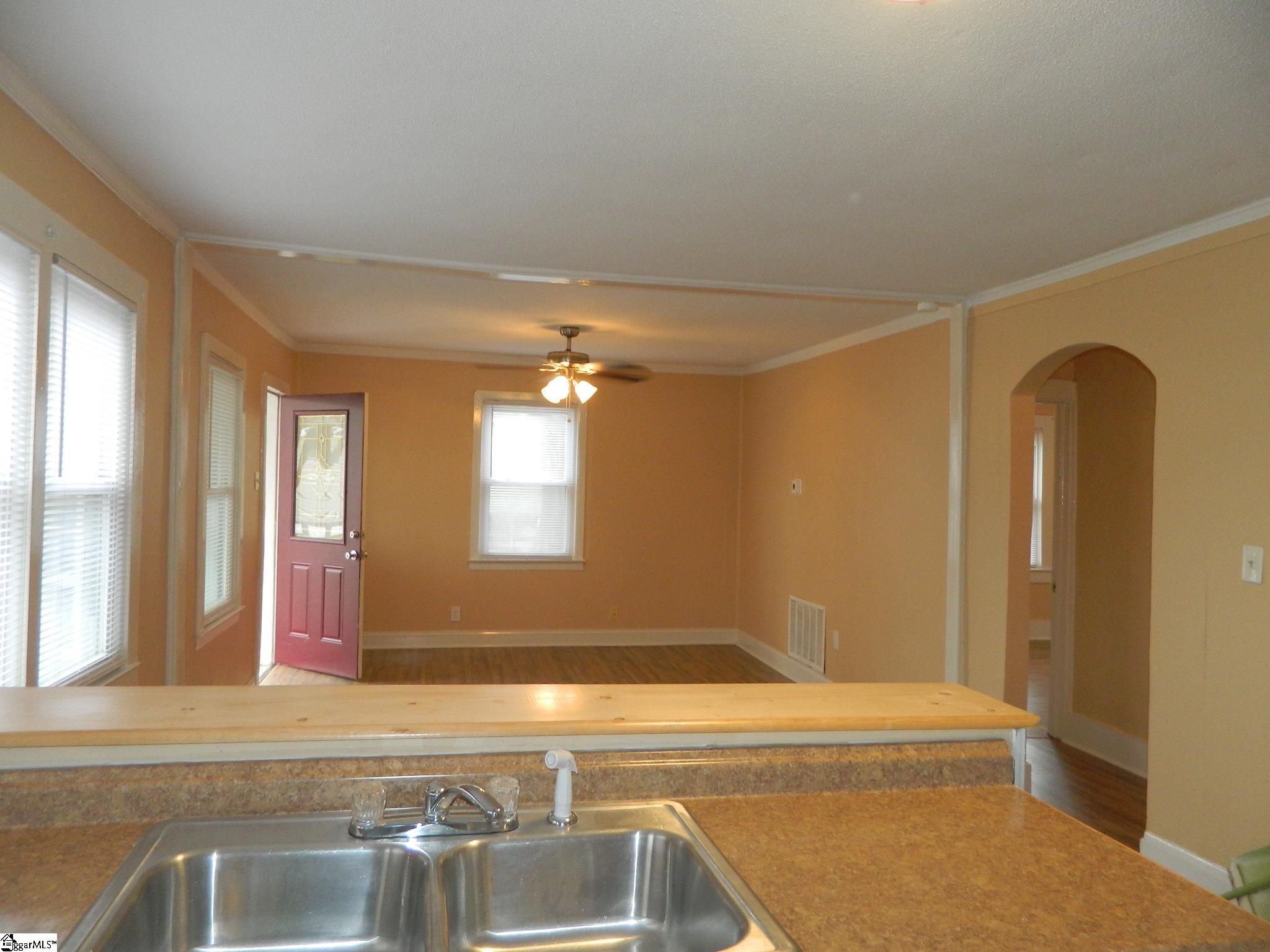 305 Drake Circle Anderson, SC 29624 - Photo 9 of 24 Gallery Image 9