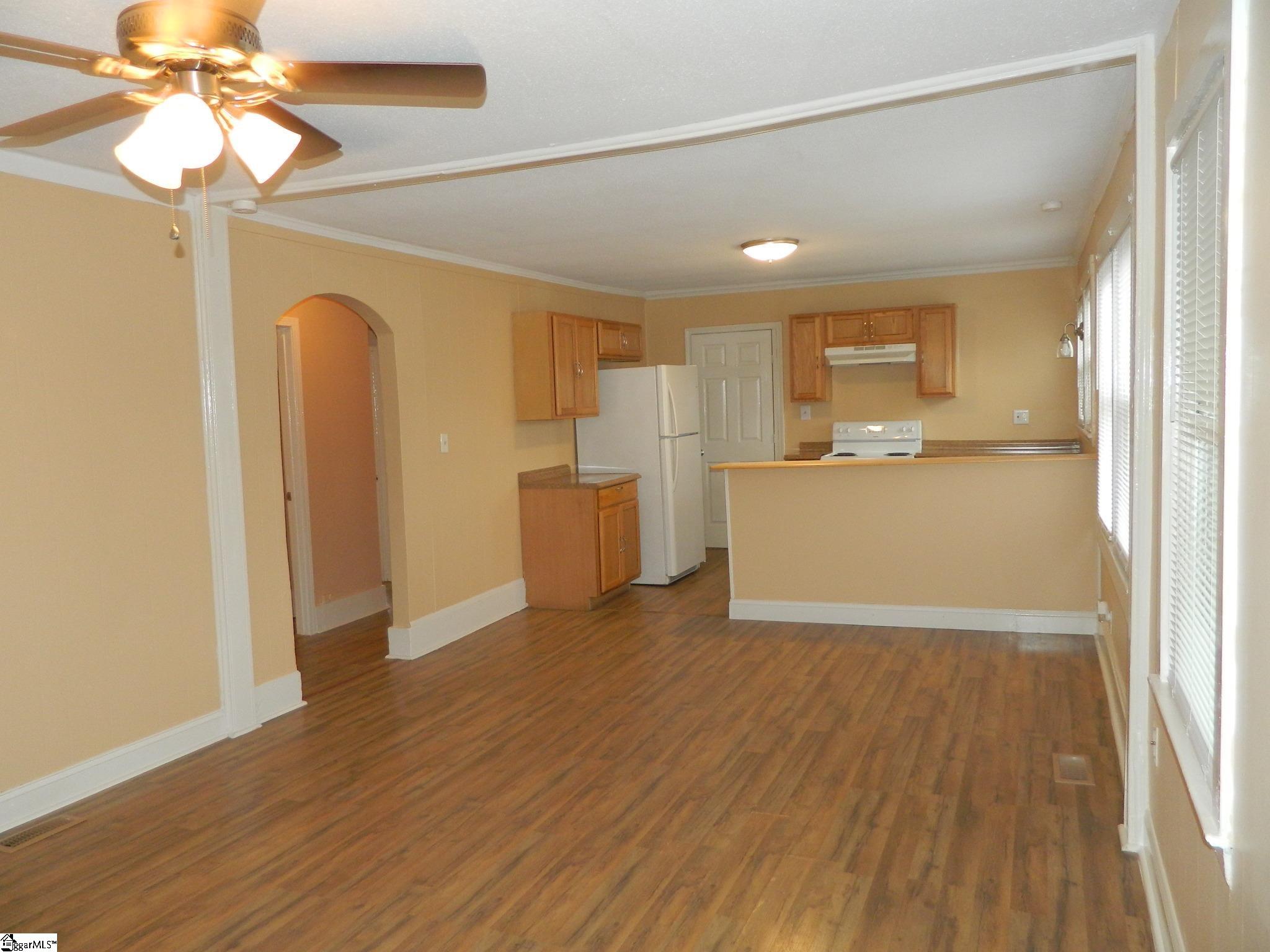 305 Drake Circle Anderson, SC 29624 - Photo 10 of 24 Gallery Image 10
