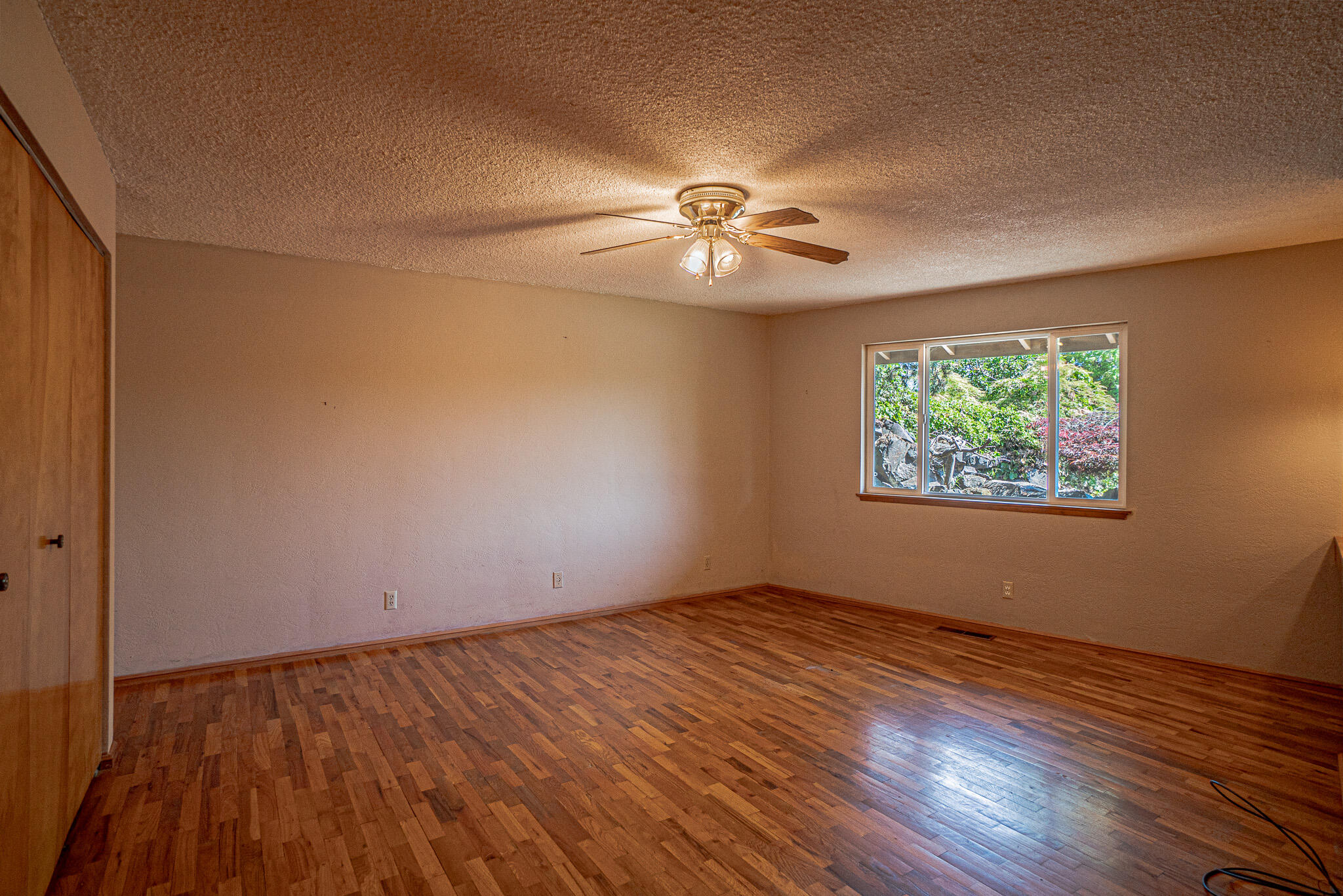 10 Donna Way Central Point, OR 97502 - Photo 14 of 48 DSC05412-HDR