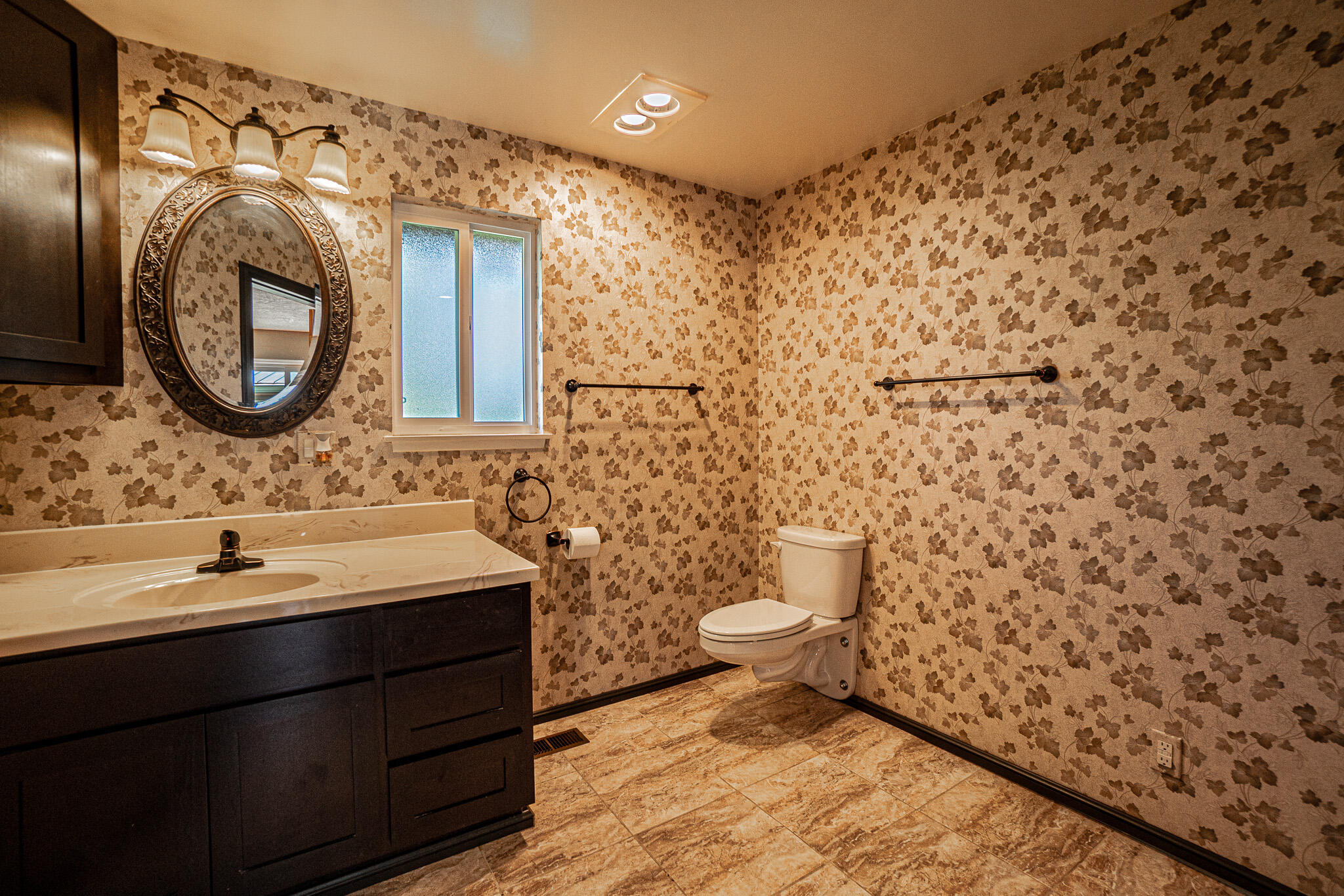 10 Donna Way Central Point, OR 97502 - Photo 23 of 48 DSC05654-HDR