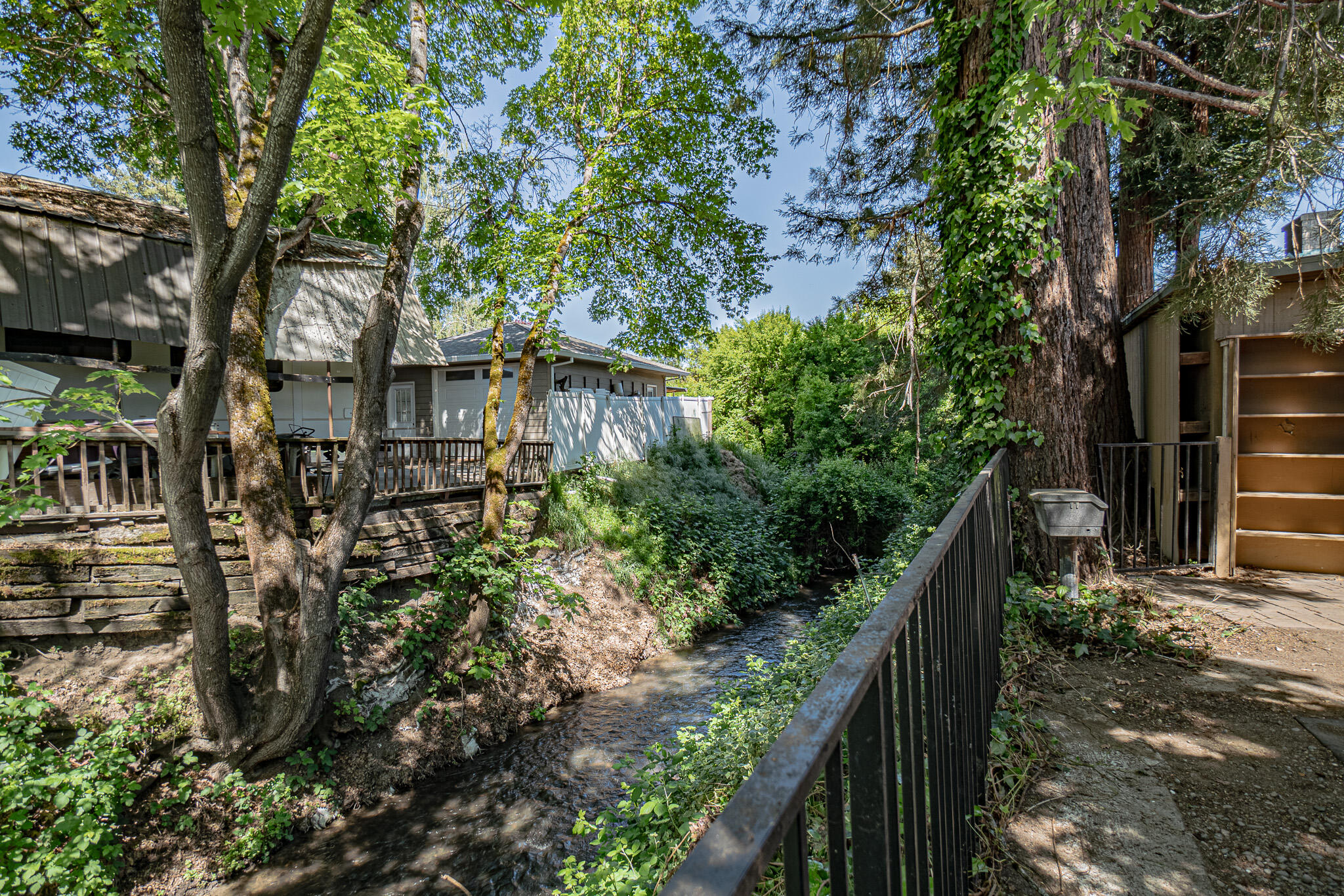 10 Donna Way Central Point, OR 97502 - Photo 28 of 48 DSC05754-HDR