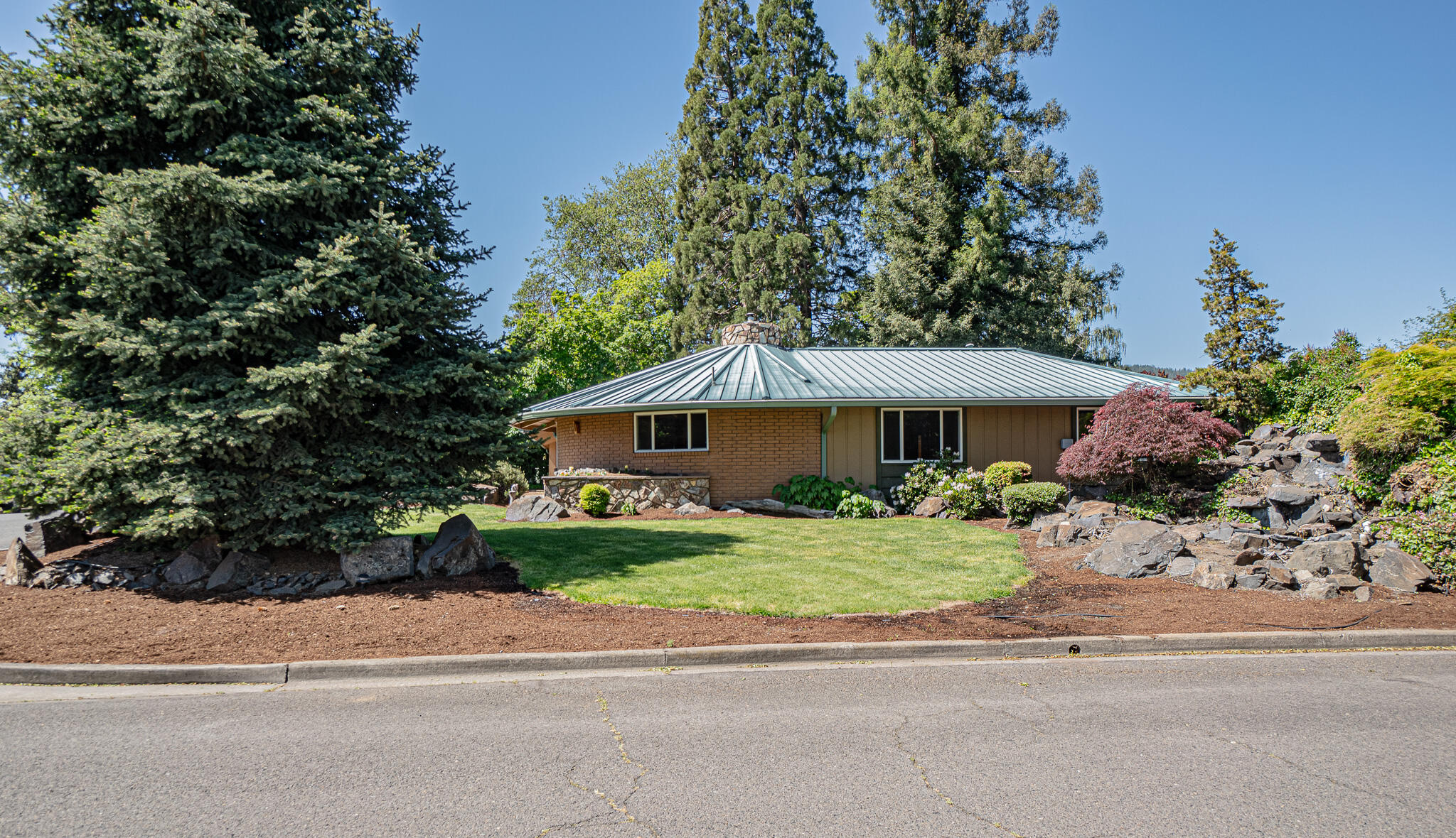 10 Donna Way Central Point, OR 97502 - Photo 43 of 48 DSC05986-HDR