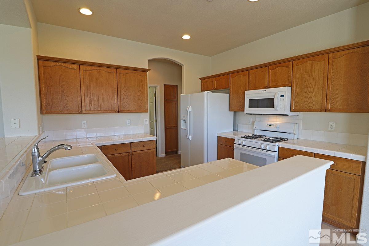 1255 Vista Alta Court Reno, NV 89521 - Photo 4 of 17 Photo 4