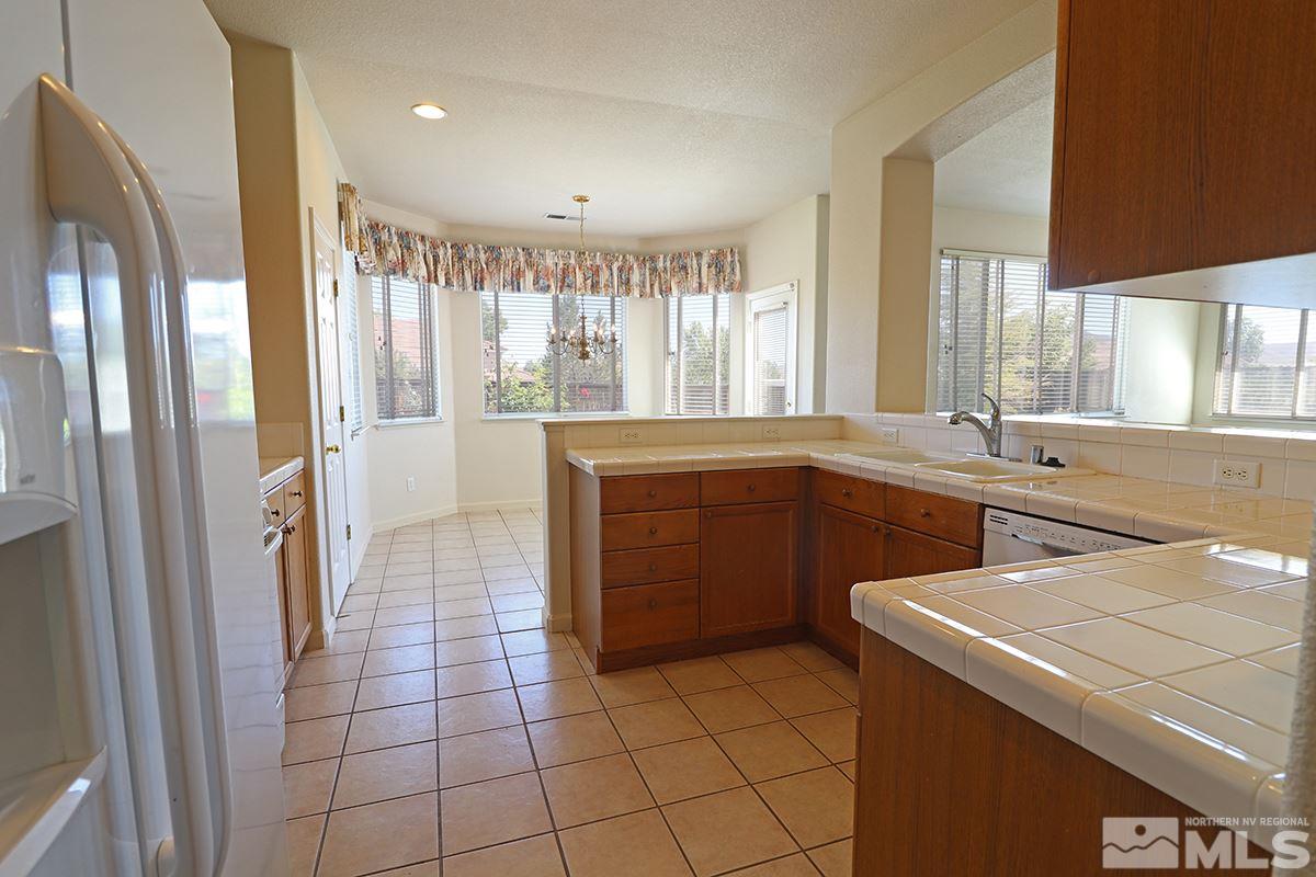 1255 Vista Alta Court Reno, NV 89521 - Photo 5 of 17 Photo 5