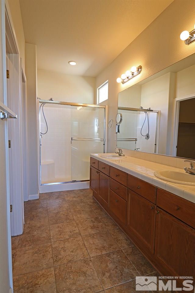 1255 Vista Alta Court Reno, NV 89521 - Photo 9 of 17 Photo 9