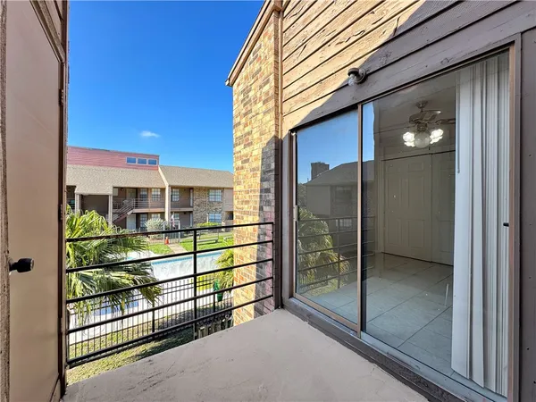 $115,000 | 7122 Premont Drive, Unit C202, Corpus Christi, TX 78414