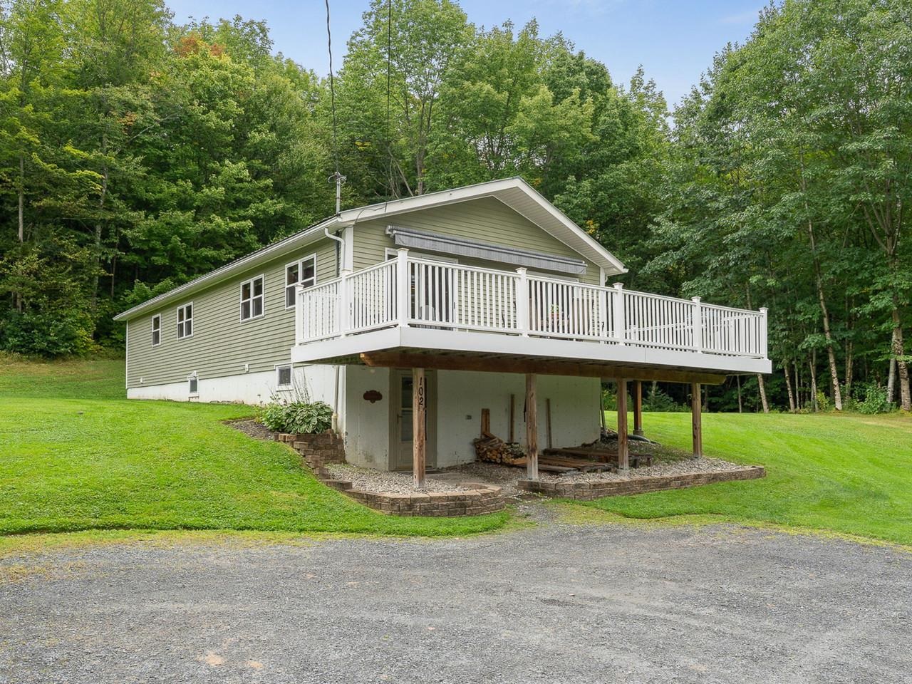 102 North Spruce Haven Road Waterbury, VT 05677 - Photo 4 of 58 Gallery Image 4