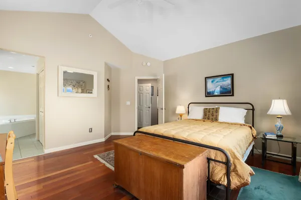 $925,000 | 18 Falcon Way, Hale's Location, NH 03860